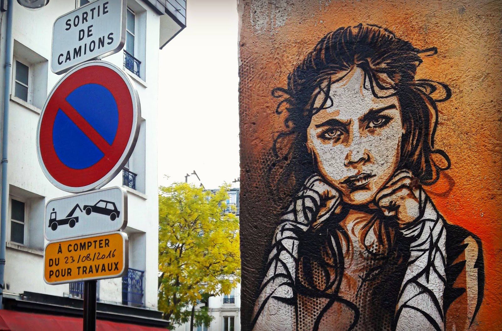 street-art-tour-paris-the-wind-of-revolt-blows-on-the-walls-so